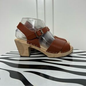 Lottas Brown Leather clogs Women's Sandals